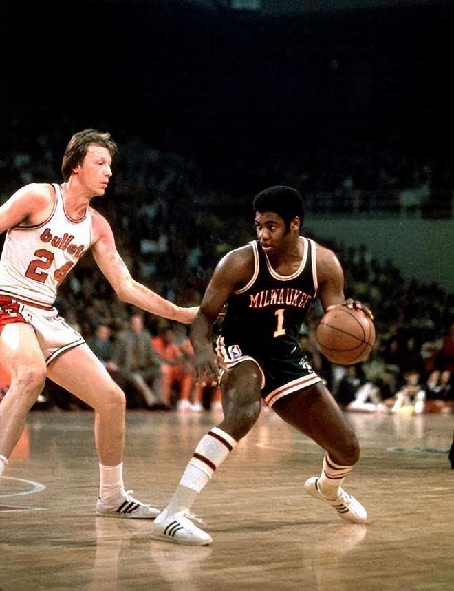 投手群成了 投手群成了