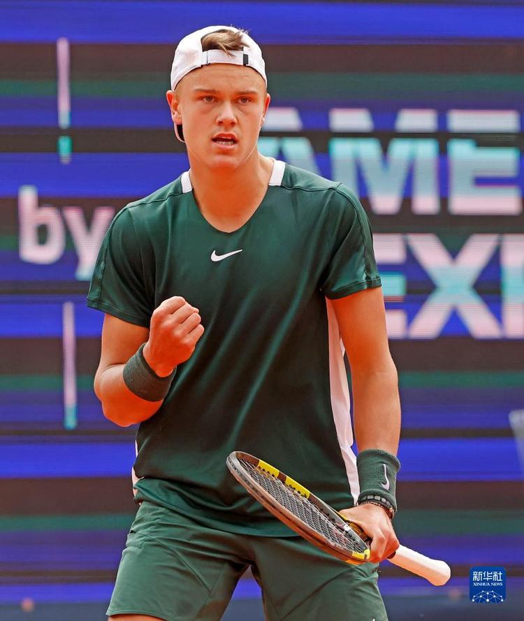 视频回放判 视频回放判