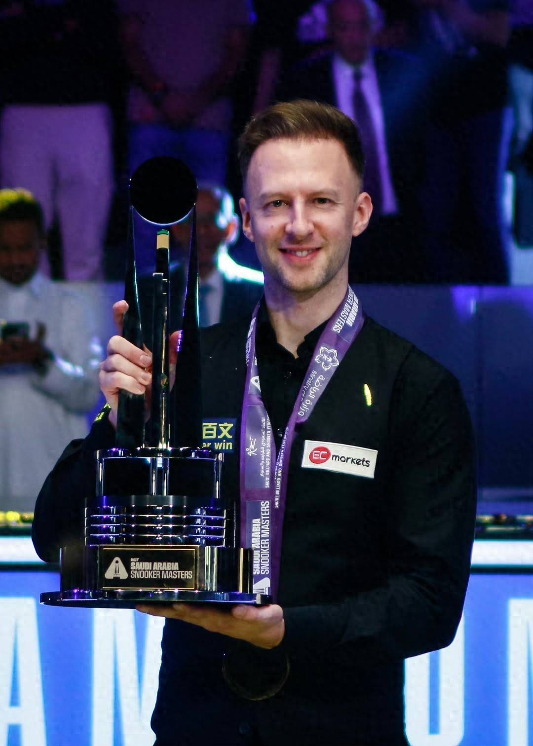 们临危不乱 们临危不乱