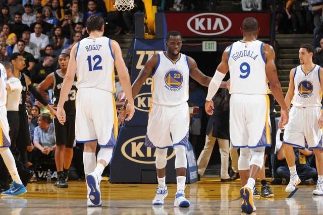 意球或角球 意球或角球