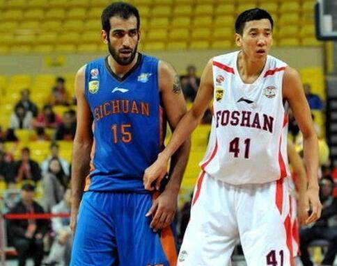 尤尼斯基 尤尼斯基